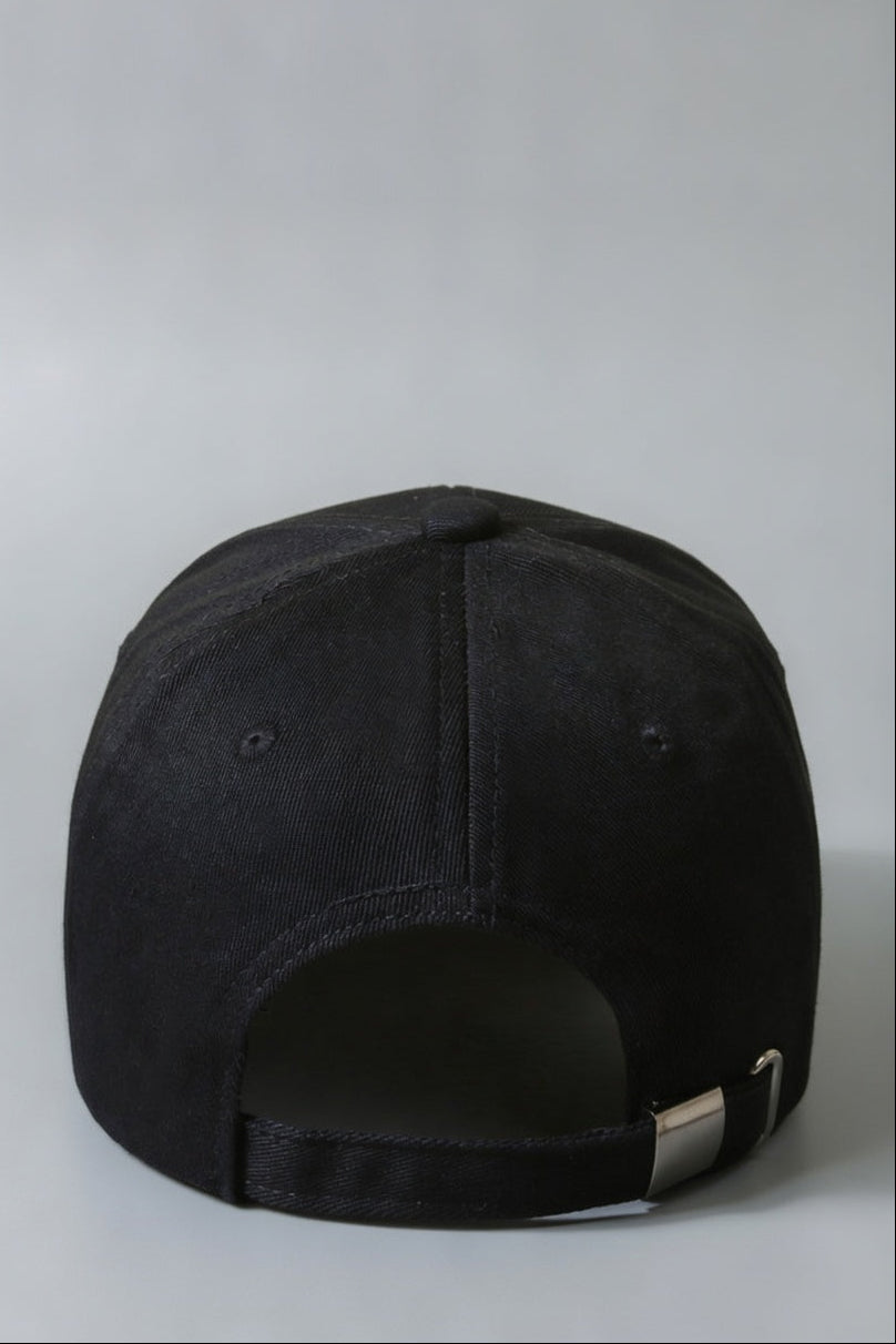 Back view of SVL Classic Cap in black with adjustable strap for padel and tennis