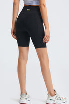 SVL Padel Dynamic Drift Shorts in black, featuring quick-dry material, side pockets, and a drawstring waist, suitable for high-performance padel play
