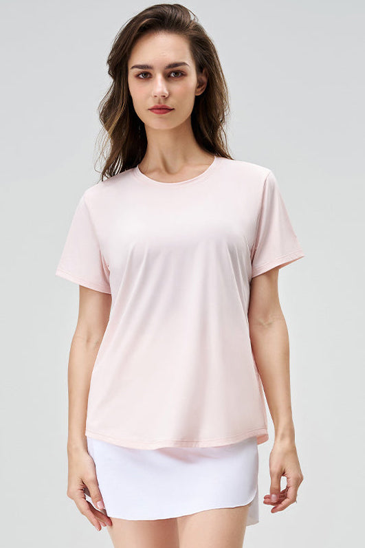 SVL Clara T-shirt in pink, women’s performance padel and tennis t-shirt with relaxed fit