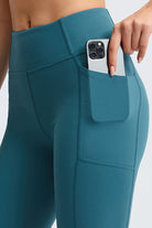 SVL teal shorts Dynamic Drift with side pocket designed for padel and tennis performance